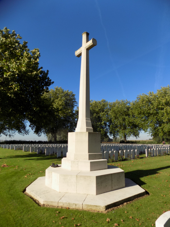 Wulverghem-Lindenhoek Road Military Cemetery, Belgium