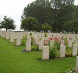 St. Vaast Post Military Cemetery, Richebourg-L’Avoue